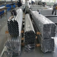 江苏钢中杰压型钢板几字型钢加工生产基地